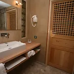 坎博德罗洛酒店