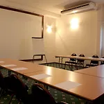 坎博德罗洛酒店